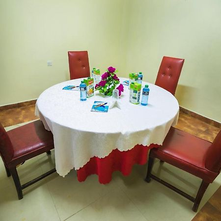 Airport View Plaza Hotel Nairobi Zewnętrze zdjęcie