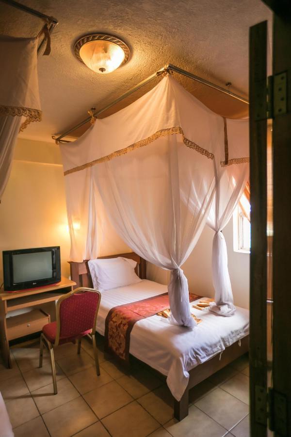 Airport View Plaza Hotel Nairobi Zewnętrze zdjęcie